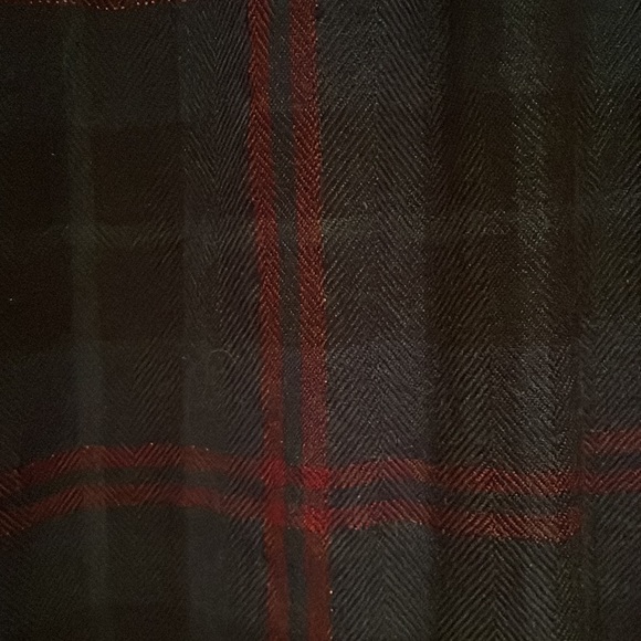 Rails navy and black flannel button down. Size small - Picture 3 of 3